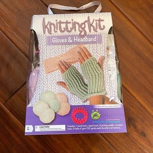 Knitting kit